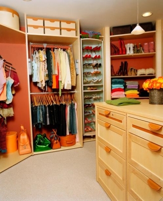 custom_bedroom_closet