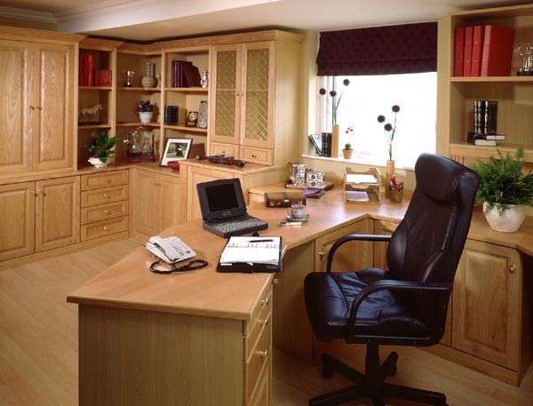 home_office_built-in_desk